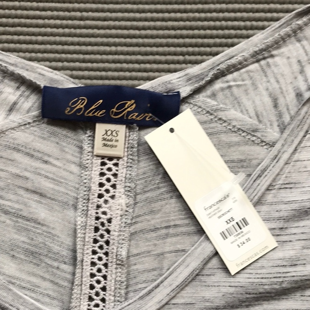 Fun summer tee - Picture 2 of 6